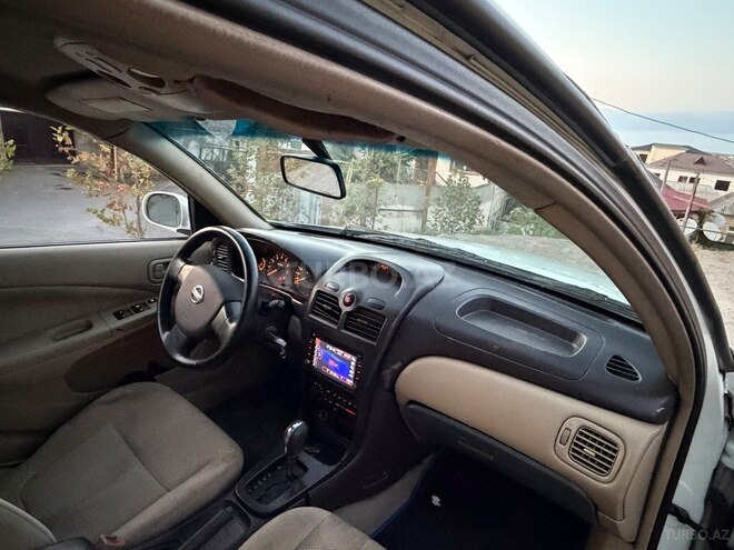 Nissan Sunny 2007, 268,777 km - 1.6 л - Bakı