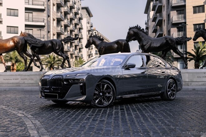 BMW i7 2023, 26,000 km - 0.0 l - Bakı