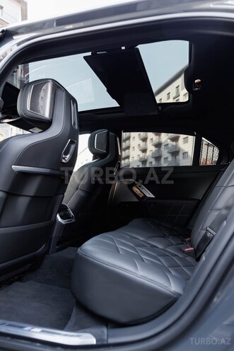 BMW i7 2023, 26,000 km - 0.0 l - Bakı