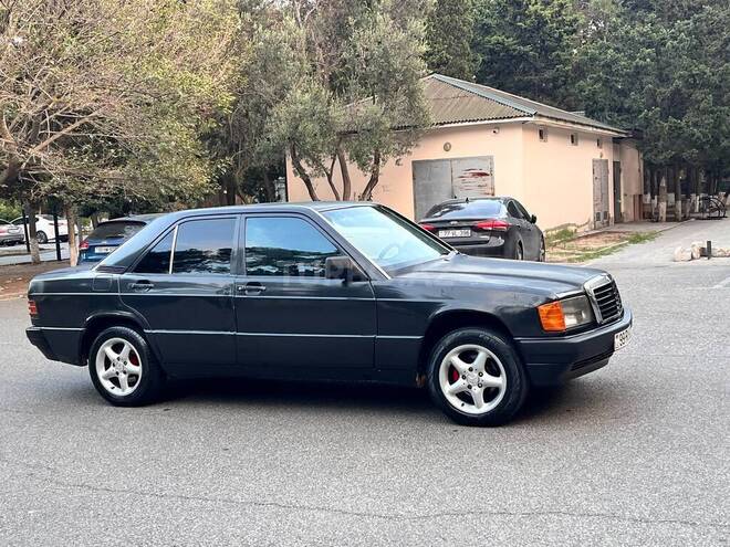 Mercedes 190 1991, 306,000 km - 2.0 l - Sumqayıt