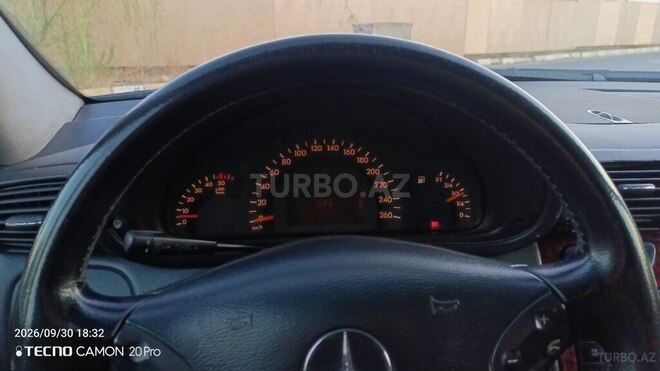 Mercedes C 240 2000, 492,000 km - 2.6 l - Naxçıvan