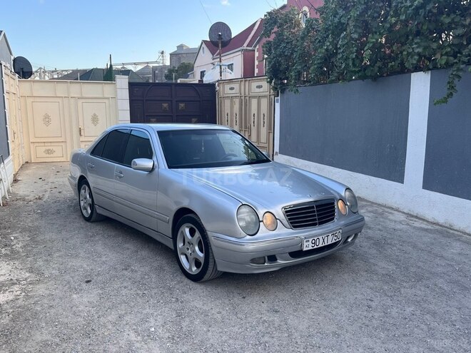 Mercedes E 240 2000, 450,000 km - 2.4 l - Bakı