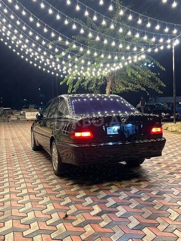 Mercedes C 220 1998, 100,000 km - 2.2 l - Masallı