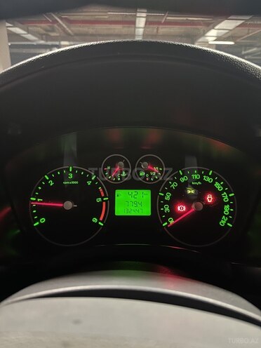 Ford Transit Connect 2010, 132,000 km - 1.8 l - Bakı