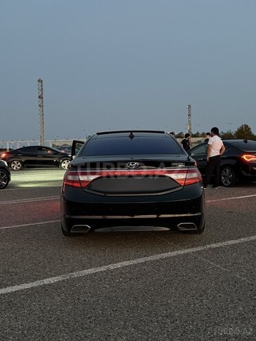 Hyundai Grandeur 2014, 236,000 km - 2.2 л - Bakı