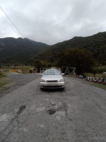 Opel Astra 2000, 280,858 km - 1.6 l - Qax