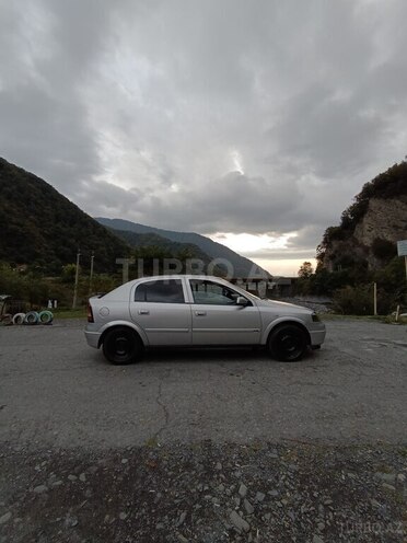Opel Astra 2000, 280,858 km - 1.6 l - Qax