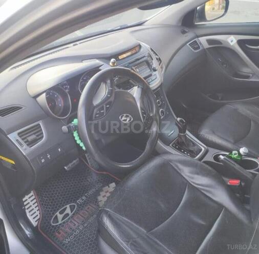 Hyundai Elantra 2014, 167,372 km - 2.0 l - Beyləqan
