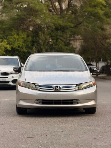 Honda Civic 2011, 300,000 km - 1.5 l - Bakı