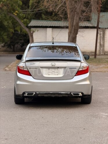 Honda Civic 2011, 300,000 km - 1.5 l - Bakı