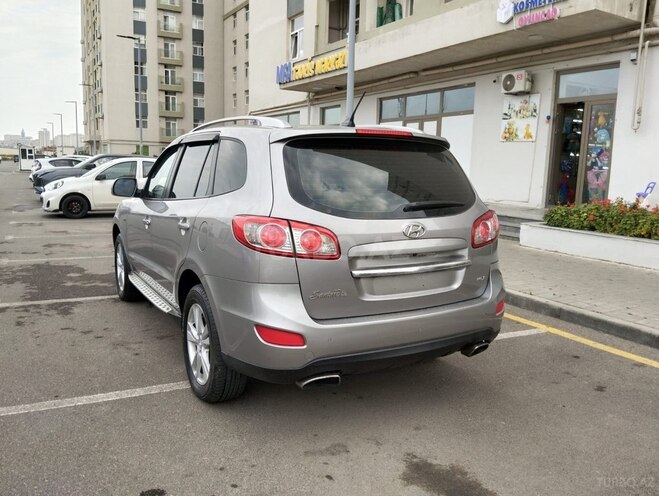 Hyundai Santa Fe 2009, 285,000 km - 2.0 л - Bakı