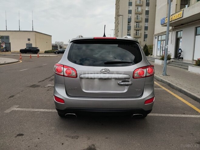 Hyundai Santa Fe 2009, 285,000 km - 2.0 л - Bakı