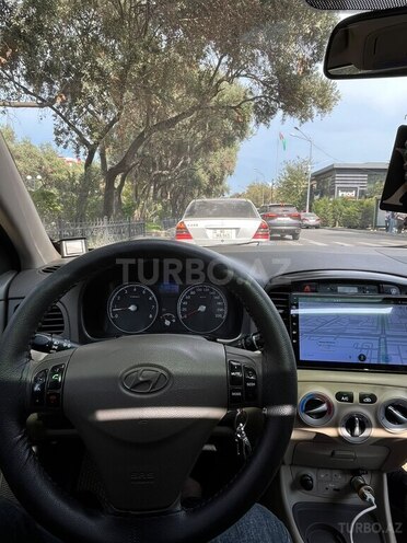 Hyundai Verna 2009, 255,000 km - 1.4 л - Bakı