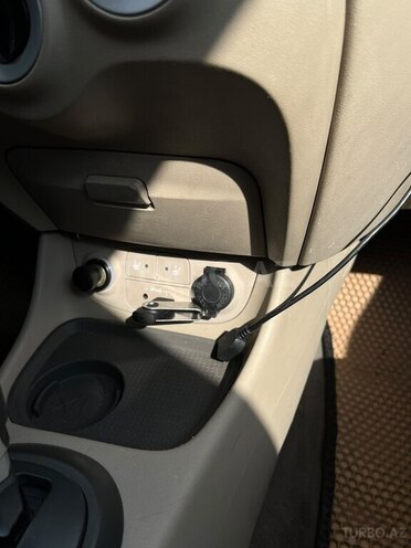 Hyundai Verna 2009, 255,000 km - 1.4 л - Bakı
