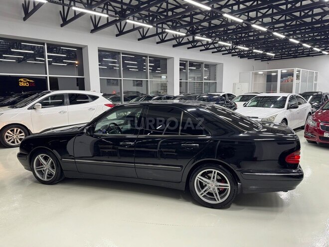 Mercedes E 240 1999, 256,400 km - 2.4 l - Bakı