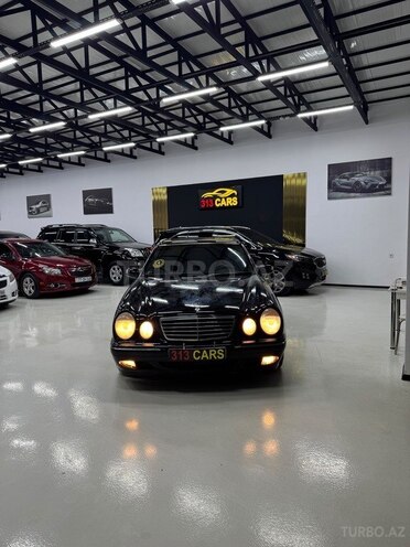 Mercedes E 240 1999, 256,400 km - 2.4 l - Bakı