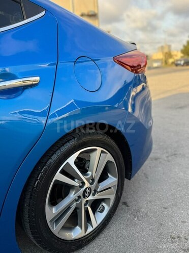 Hyundai Elantra 2017, 146,283 km - 2.0 л - Bakı