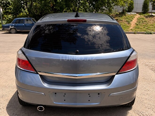 Opel Astra 2005, 385,000 km - 1.4 l - Şirvan