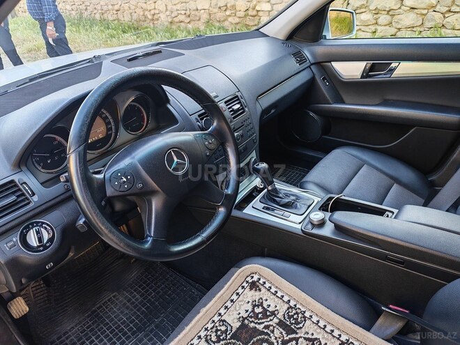 Mercedes C 220 2009, 373,000 km - 2.2 l - Bakı