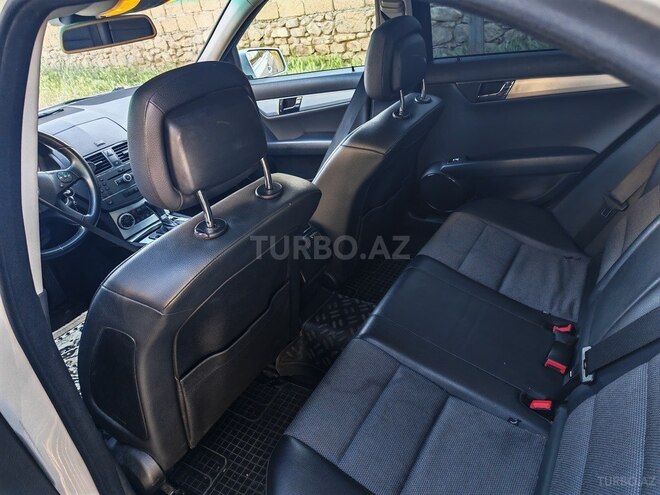 Mercedes C 220 2009, 373,000 km - 2.2 l - Bakı