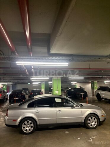 Volkswagen Passat 2004, 216,464 km - 1.8 л - Bakı