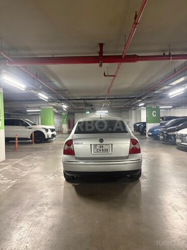 Volkswagen Passat 2004, 216,464 km - 1.8 л - Bakı