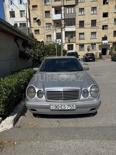 Mercedes E 320 1996, 280,000 km - 3.2 l - Bakı