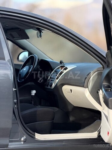 Kia Ceed 2008, 400,000 km - 1.6 l - İsmayıllı