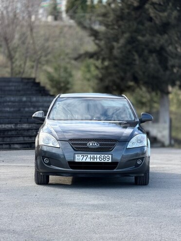 Kia Ceed 2008, 400,000 km - 1.6 l - İsmayıllı