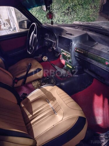 GAZ 24 1989, 400,000 km - 2.5 l - Bakı