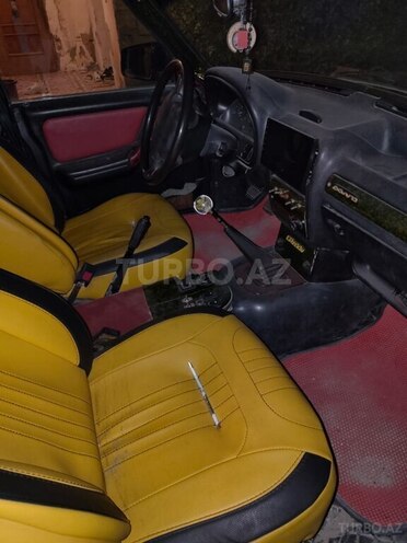 GAZ 24 1989, 400,000 km - 2.5 l - Bakı