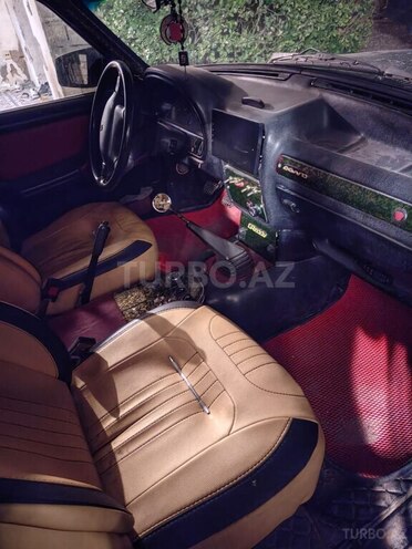GAZ 24 1989, 400,000 km - 2.5 l - Bakı