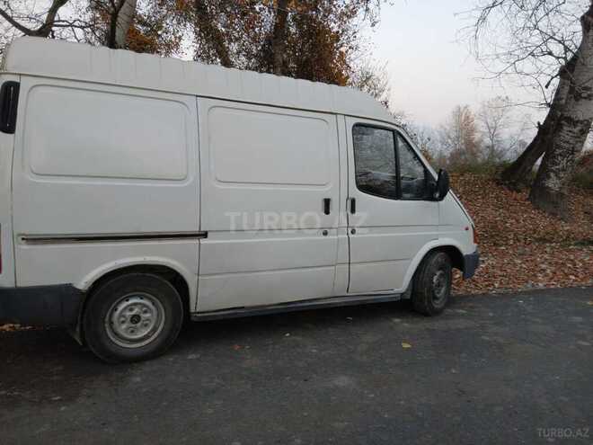 Ford Transit 1998, 300,000 km - 2.2 л - İsmayıllı