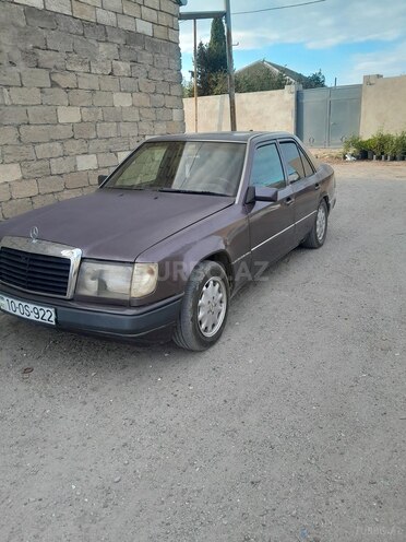 Mercedes 200 E 1992, 200,000 km - 2.0 л - Bakı