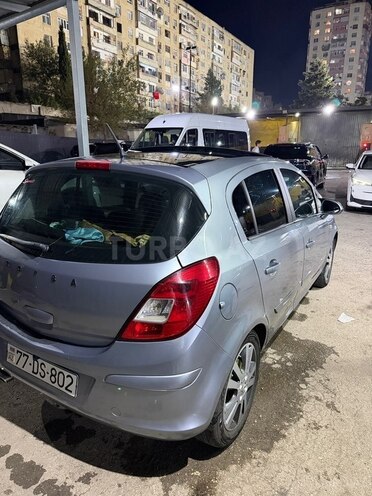 Opel Corsa 2007, 288,000 km - 1.3 л - Bakı