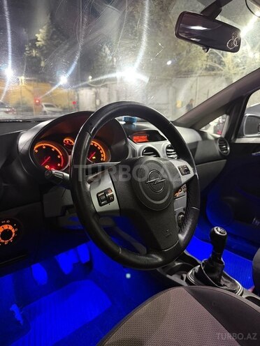 Opel Corsa 2007, 288,000 km - 1.3 л - Bakı