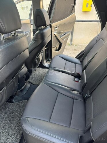 Hyundai Santa Fe 2015, 274,000 km - 2.0 l - Quba