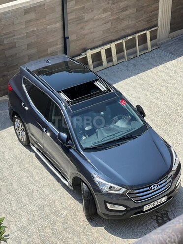 Hyundai Santa Fe 2015, 274,000 km - 2.0 l - Quba