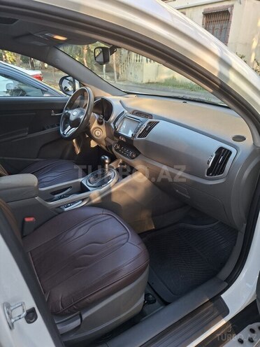 Kia Sportage 2011, 197,160 km - 2.0 l - Bakı