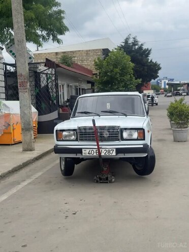 LADA (VAZ) 2107 2007, 450,000 km - 1.6 l - Quba