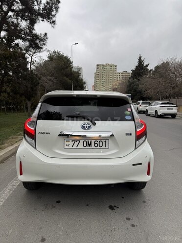 Toyota Aqua 2019, 83,000 km - 1.5 l - Bakı