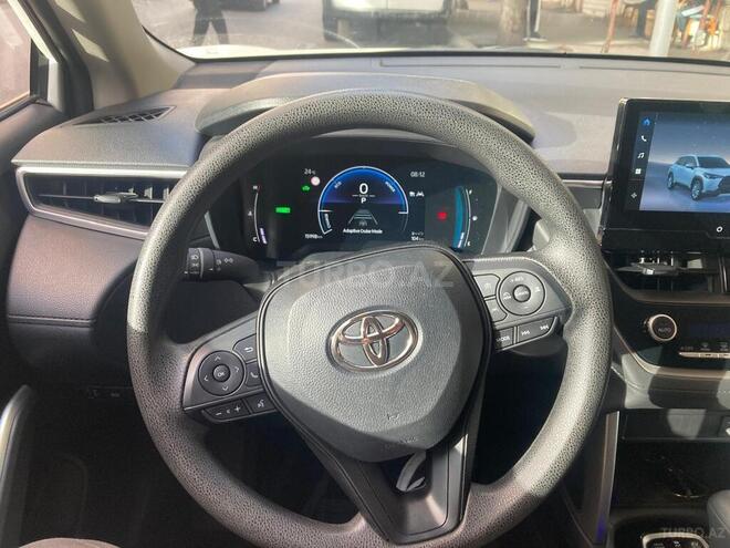 Toyota Corolla Cross 2024, 16,000 km - 2.0 l - Bakı