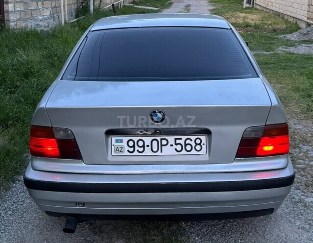 BMW 318 1992, 159,087 km - 1.8 l - Şəki
