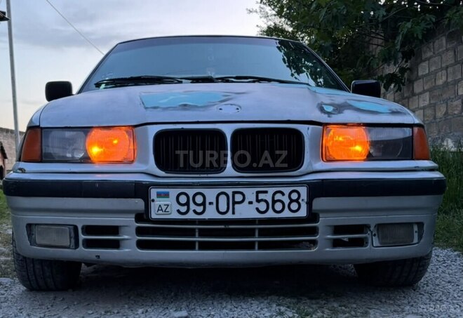 BMW 318 1992, 159,087 km - 1.8 l - Şəki
