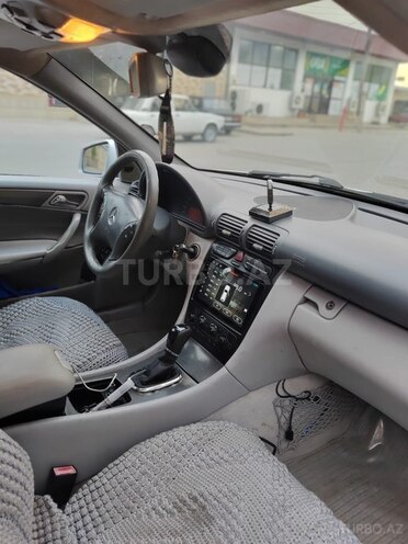 Mercedes C 200 2001, 374,000 km - 2.0 l - Şamaxı