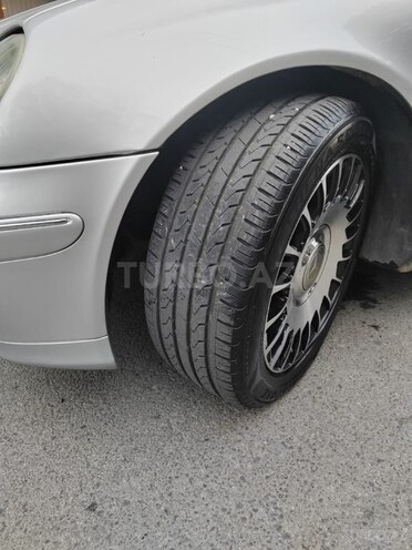 Mercedes C 200 2001, 374,000 km - 2.0 l - Şamaxı