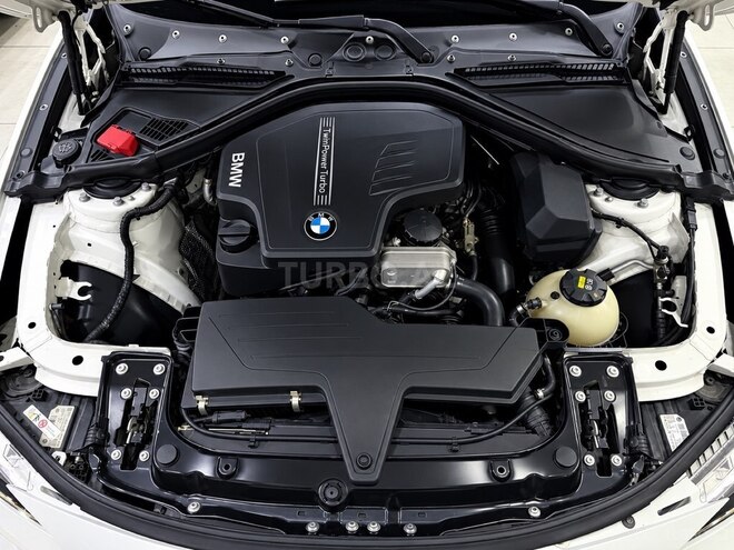 BMW 330 2016, 138,000 km - 2.0 l - Gəncə