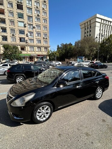 Nissan Sunny 2014, 231,896 km - 1.5 л - Bakı