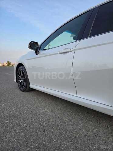Toyota Camry 2019, 101,000 km - 2.5 l - 