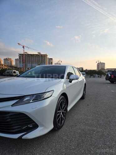 Toyota Camry 2019, 101,000 km - 2.5 l - 